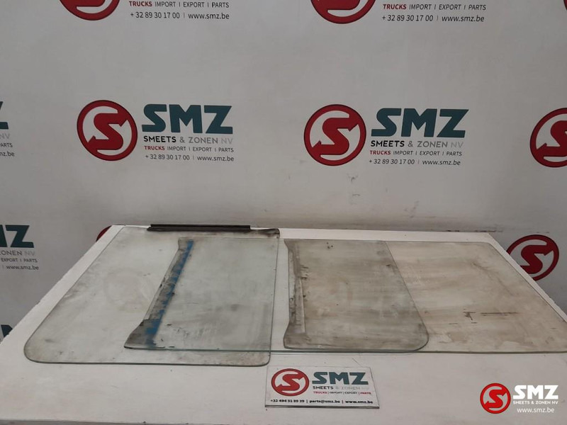 Scania Occ set van 3 deurruiten Scania - Стекло и запчасти для Грузовиков: фото 1 Scania Occ set van 3 deurruiten Scania - Стекло и запчасти для Грузовиков: фото 1