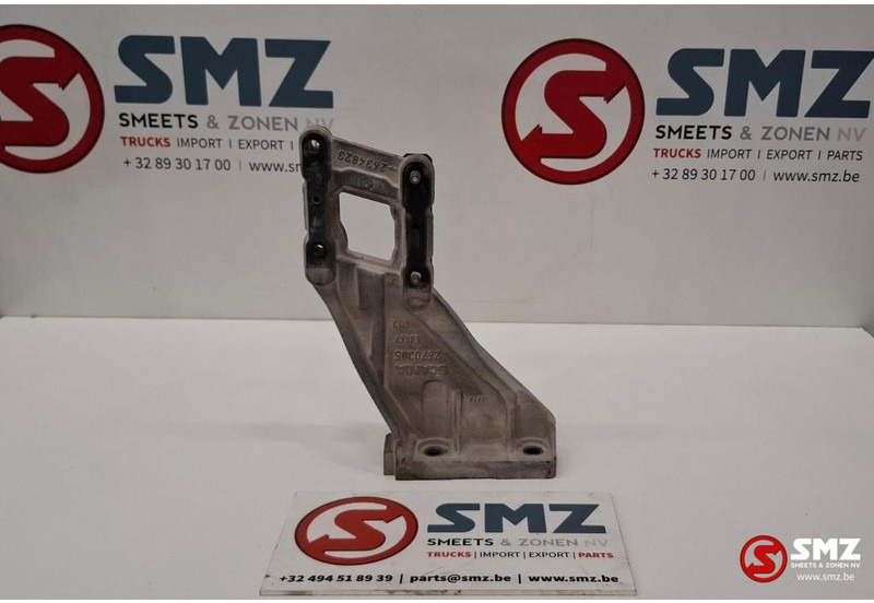 Scania Occ spatbordbeugel rechts Scania - Рама/ Шасси для Грузовиков: фото 1 Scania Occ spatbordbeugel rechts Scania - Рама/ Шасси для Грузовиков: фото 1