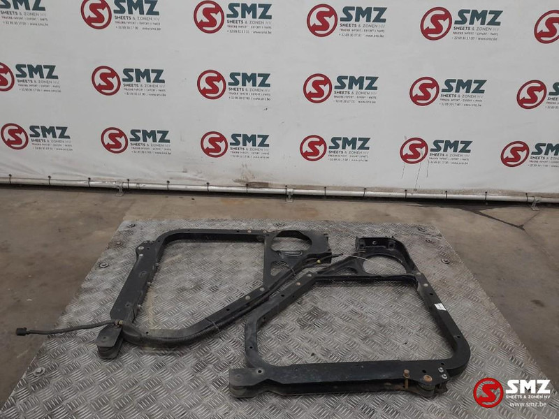 Рама/ Шасси для Грузовиков Volvo Occ 2 sideskirtbeugels Volvo: фото 1