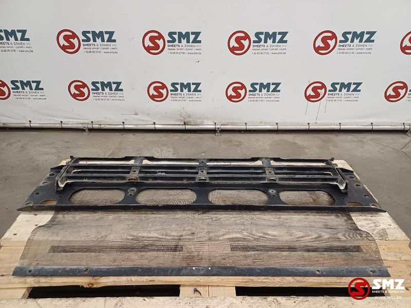 Решётка радиатора для Грузовиков Volvo Occ binnenframe radiatorgrille Volvo: фото 1