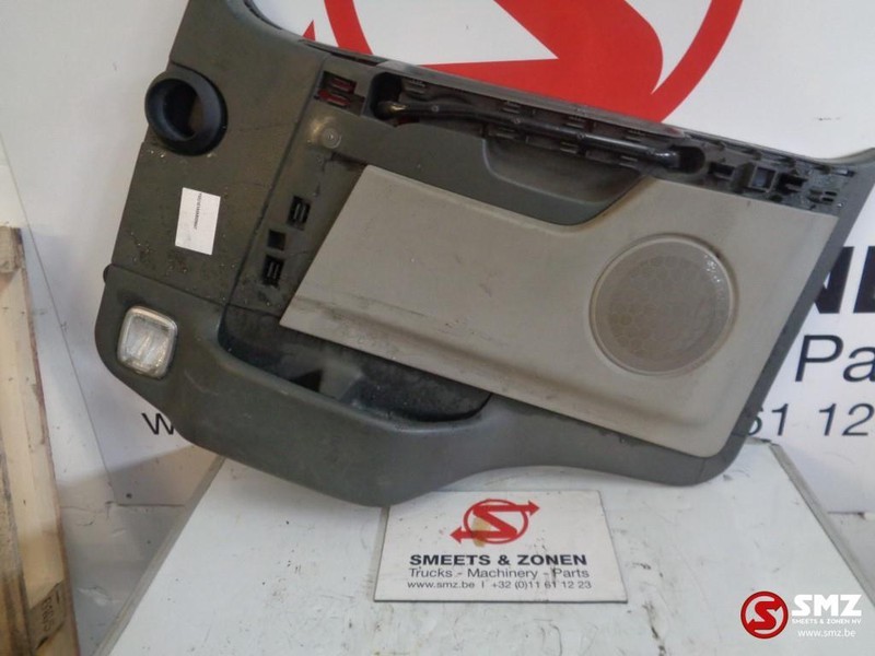 Volvo Occ binnenpaneel deur rechts Volvo FM450 - Дверь и запчасти для Грузовиков: фото 1 Volvo Occ binnenpaneel deur rechts Volvo FM450 - Дверь и запчасти для Грузовиков: фото 1