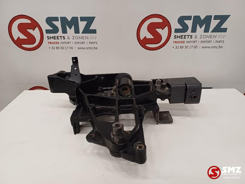 Volvo Occ bumperbeugel vooraan rechts Volvo - Рама/ Шасси для Грузовиков: фото 1 Volvo Occ bumperbeugel vooraan rechts Volvo - Рама/ Шасси для Грузовиков: фото 1