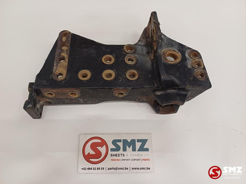 Рама/ Шасси для Грузовиков Volvo Occ framebeugel rechtsvooraan Volvo: фото 1