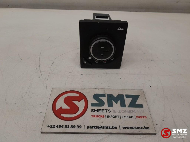 Volvo Occ lichtschakelaar Volvo - Электрическая система для Грузовиков: фото 1