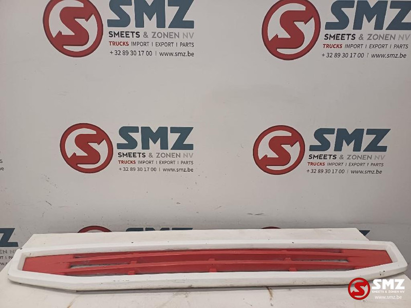 Volvo Occ onderste radiatorgrille Volvo - Решётка радиатора для Грузовиков: фото 1