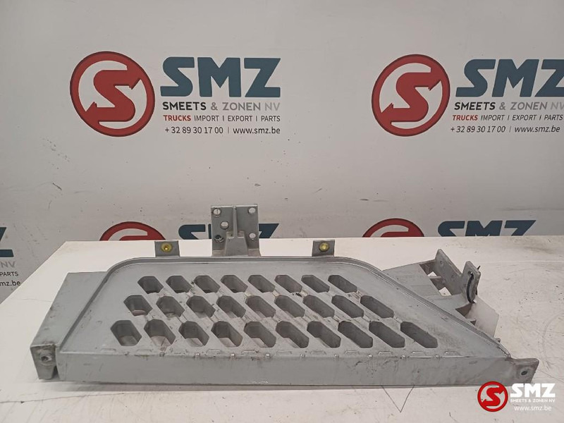 Volvo Occ opstaptrede links Volvo - Кабина и интерьер для Грузовиков: фото 1