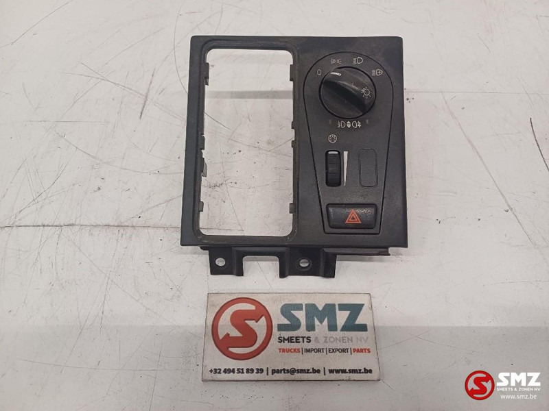 Volvo Occ schakelaar koplampen Volvo - Электрическая система для Грузовиков: фото 1 Volvo Occ schakelaar koplampen Volvo - Электрическая система для Грузовиков: фото 1