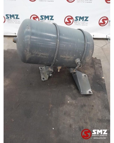 DAF Occ luchtketel DAF CF85 460 36L 12,5Bar 1733544 - Запчасти для Грузовиков: фото 1