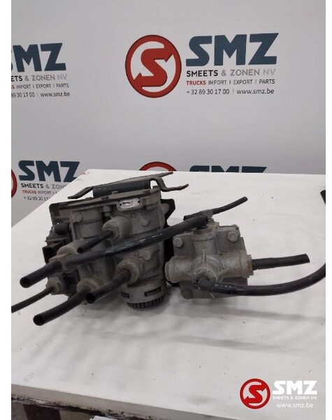 DAF Occ volgwagenstuurventiel+ relaisventiel DAF XF 10 - Запчасти для Грузовиков: фото 1