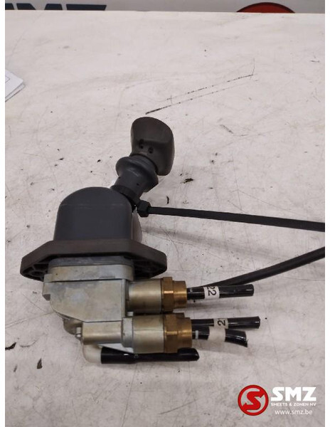 Iveco Occ handremklep Iveco - Запчасти для Грузовиков: фото 1