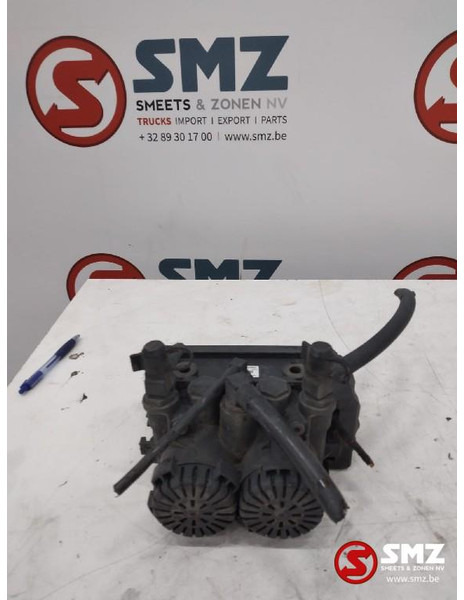 Mercedes-Benz Occ EBS achterremmodulatorklep Mercedes Actros MP4 - Запчасти для Грузовиков: фото 1