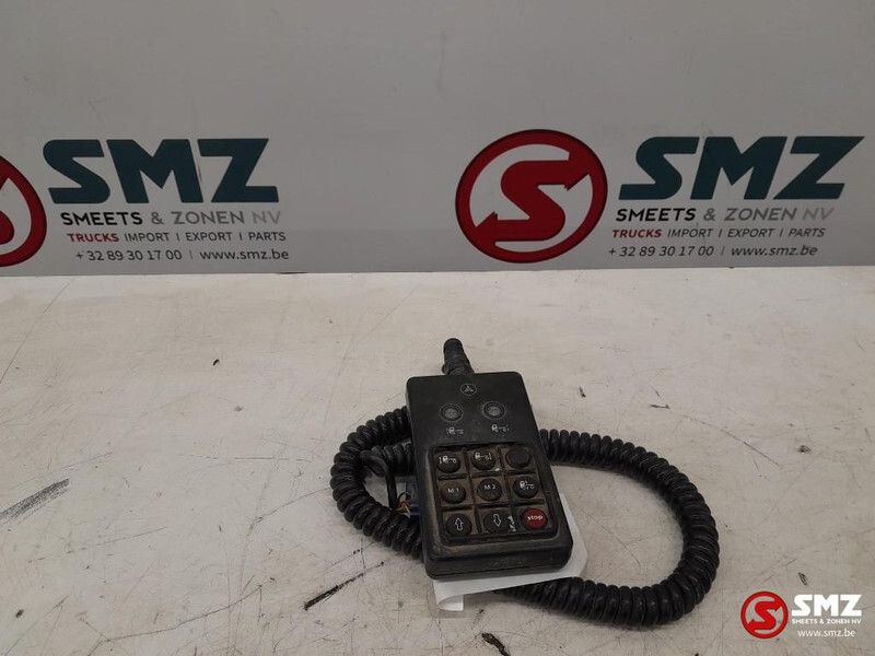 Mercedes-Benz Occ afstandsbediening luchtvering Mercedes - Запчасти для Грузовиков: фото 1 Mercedes-Benz Occ afstandsbediening luchtvering Mercedes - Запчасти для Грузовиков: фото 1