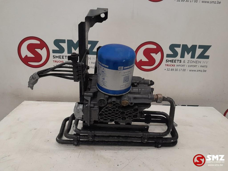 Mercedes-Benz Occ luchtdroger Mercedes - Запчасти для Грузовиков: фото 1