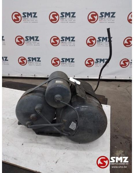 Mercedes-Benz Occ set luchtketels 4L 7.5L 25L 15.5Bar Mercedes A - Запчасти для Грузовиков: фото 1