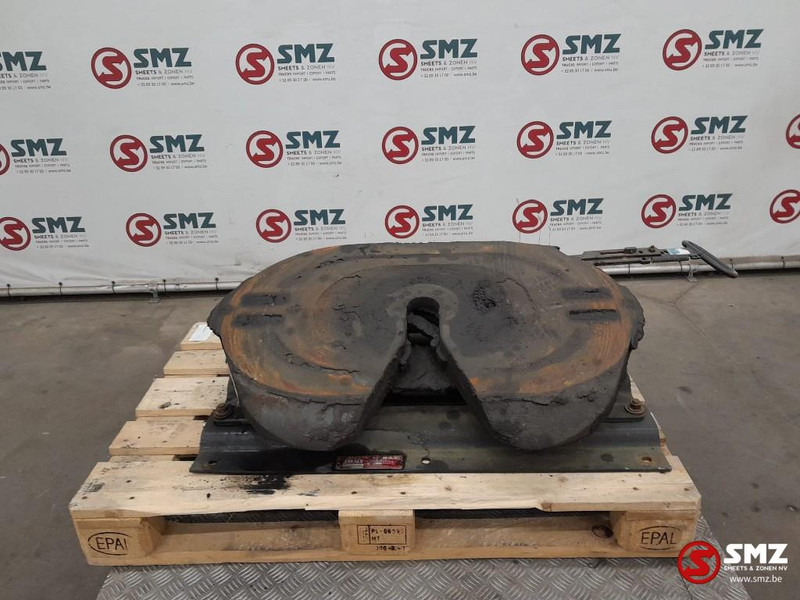 Jost Occ koppelschotel JSK40 + montageplaat JOST - Седло для Грузовиков: фото 1