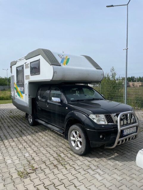 Nissan Navara 2006 - Альковный автодом: фото 1