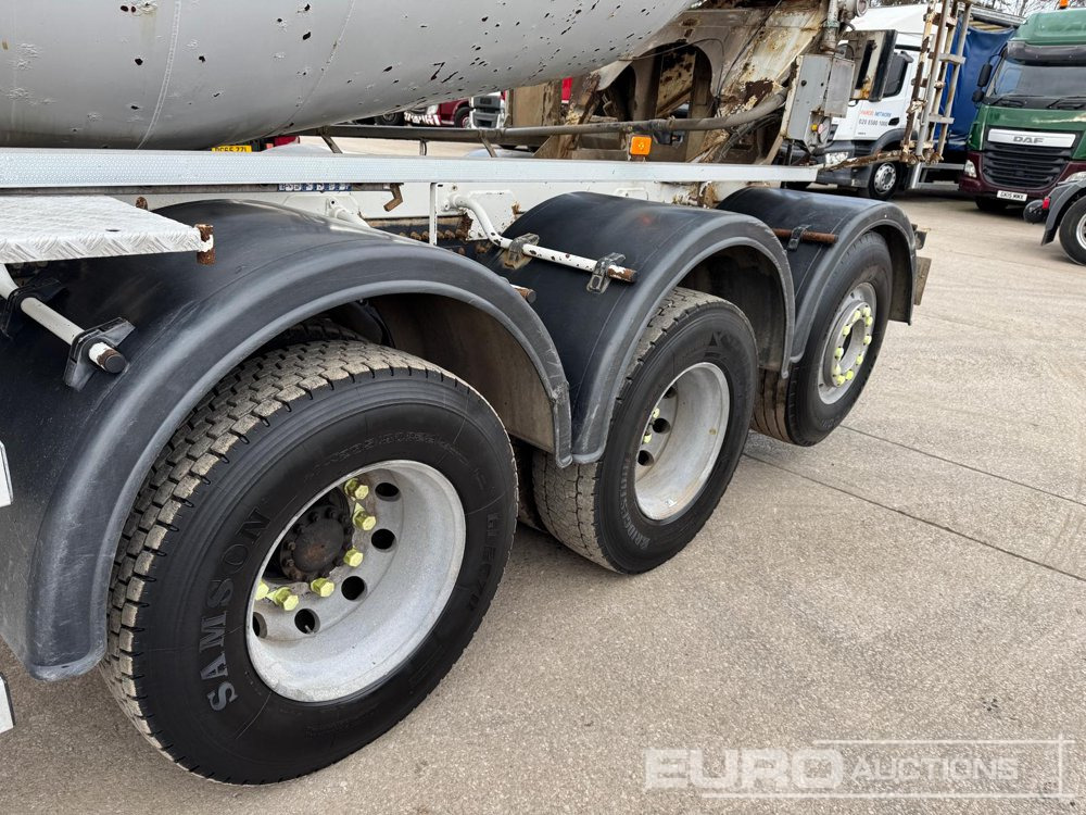 2016 Volvo FM410 - Автобетоносмеситель: фото 2 2016 Volvo FM410 - Автобетоносмеситель: фото 2