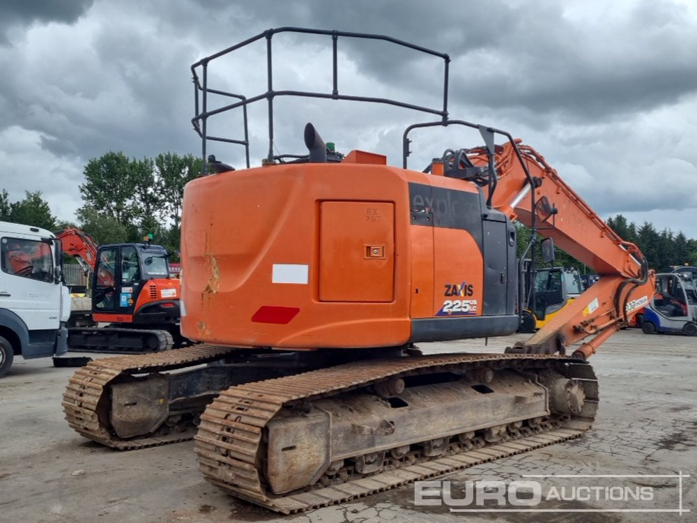 2019 Hitachi ZX225USLC-6 - Гусеничный экскаватор: фото 5 2019 Hitachi ZX225USLC-6 - Гусеничный экскаватор: фото 5