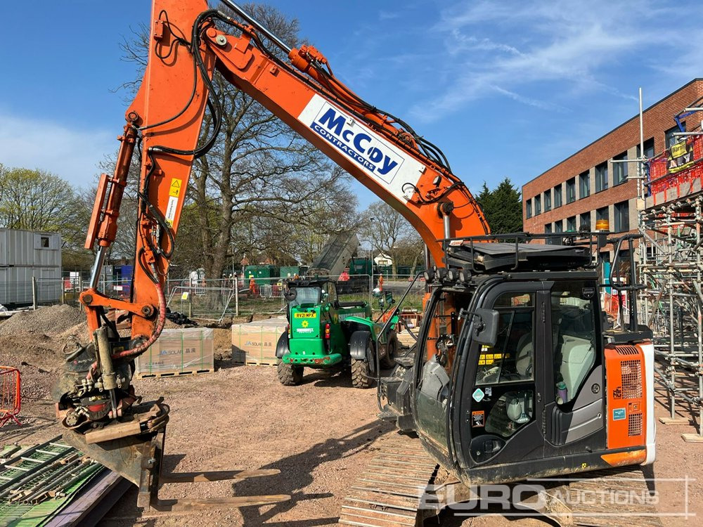2020 Hitachi ZX135USBL-6 - Гусеничный экскаватор: фото 3 2020 Hitachi ZX135USBL-6 - Гусеничный экскаватор: фото 3