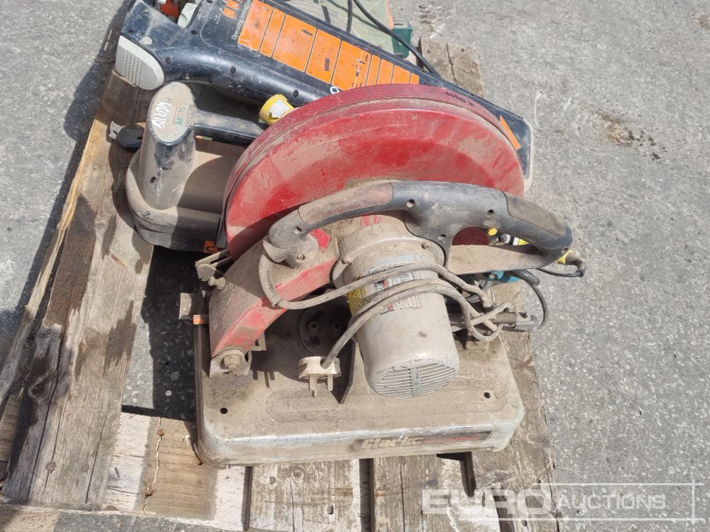 230Volt Crcular Saw (2 of), Scope Radio Detector (2 of), Makita 110Volt Impact Wrench, Ryobi 230Volt Drill - Строительное оборудование: фото 5 230Volt Crcular Saw (2 of), Scope Radio Detector (2 of), Makita 110Volt Impact Wrench, Ryobi 230Volt Drill - Строительное оборудование: фото 5