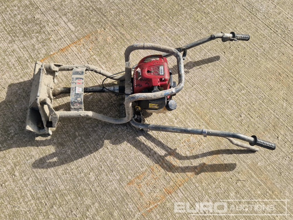 Belle Petrol Vibrating Screed Drive Unit, Honda Engine - Асфальтоукладочная техника: фото 2 Belle Petrol Vibrating Screed Drive Unit, Honda Engine - Асфальтоукладочная техника: фото 2