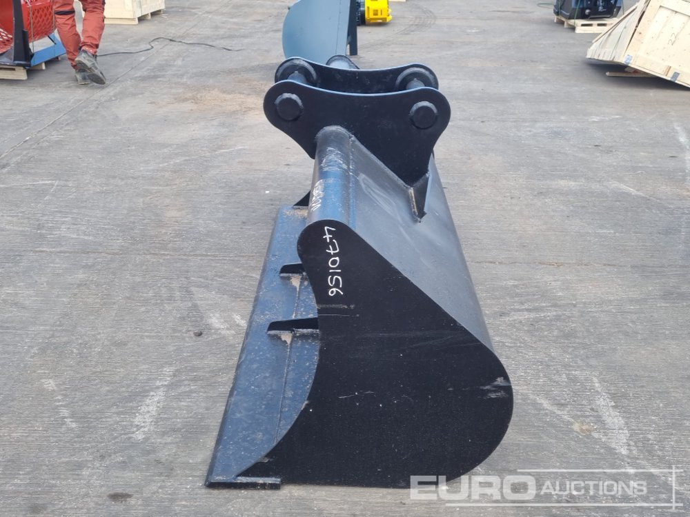 Unused 70" Ditching Bucket 65mm Pin to suit 13 Ton Excavator - Ковш: фото 2 Unused 70" Ditching Bucket 65mm Pin to suit 13 Ton Excavator - Ковш: фото 2
