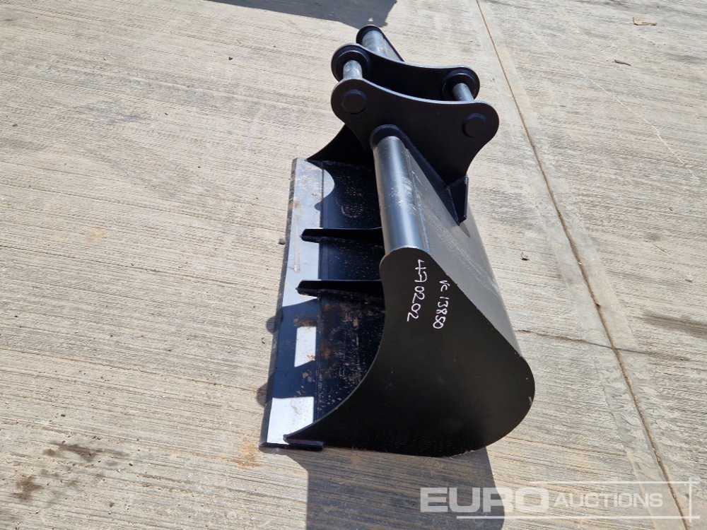 Unused 70" Ditching Bucket 65mm Pin to suit 13 Ton Excavator - Ковш: фото 2 Unused 70" Ditching Bucket 65mm Pin to suit 13 Ton Excavator - Ковш: фото 2