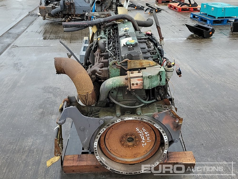 Volvo 6 Cylinder Engine - Двигатель: фото 4 Volvo 6 Cylinder Engine - Двигатель: фото 4