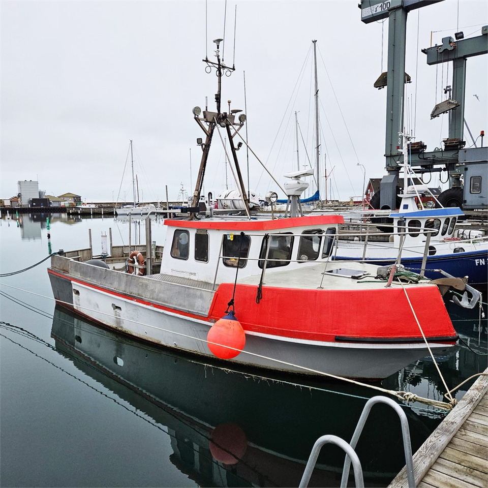 ..Select Make Work Vessel - Другая техника: фото 1