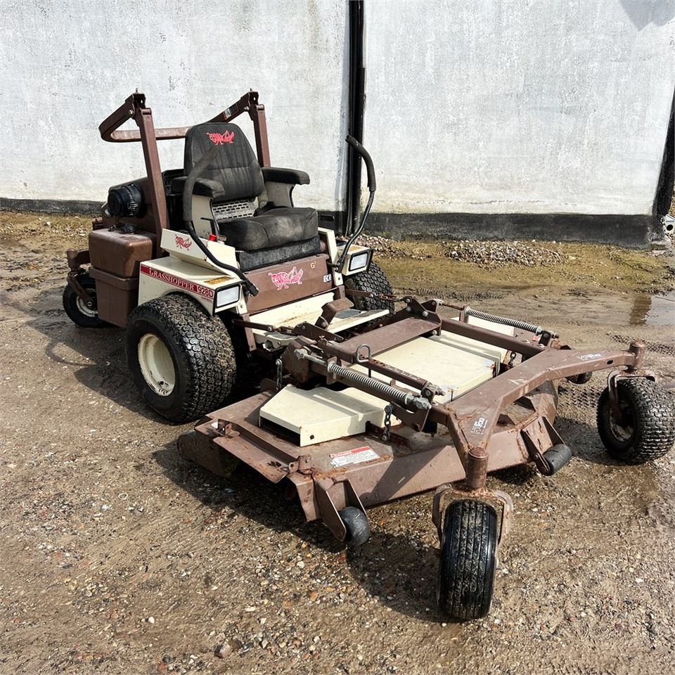 Grashopper 928 D2 - Газонокосилка: фото 1 Grashopper 928 D2 - Газонокосилка: фото 1