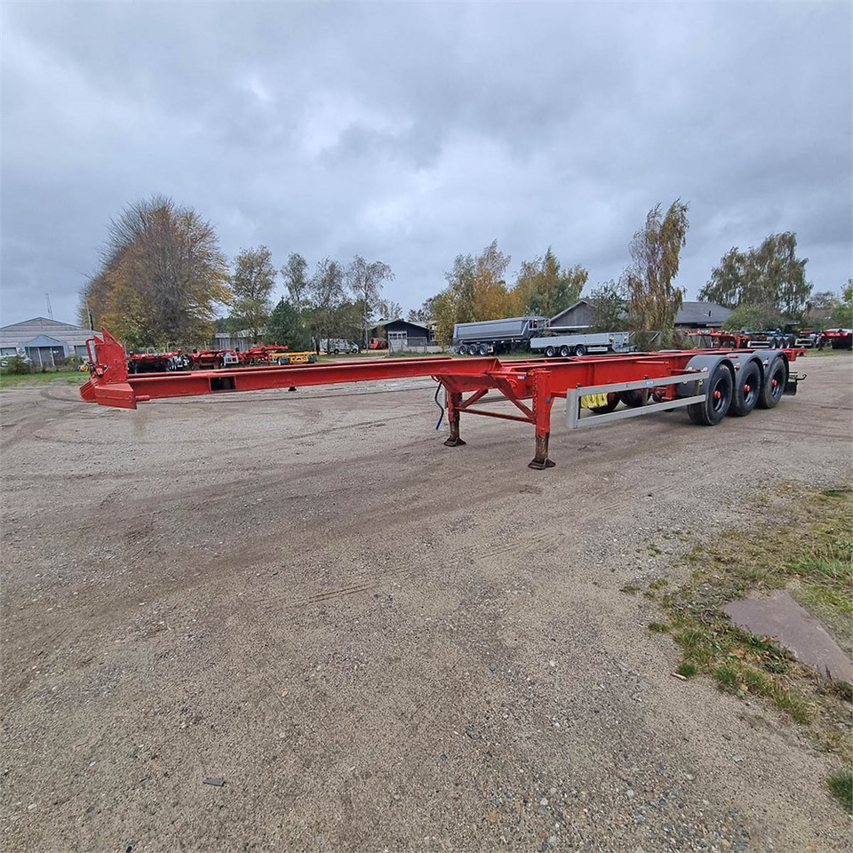 HFR Container chassis - Полуприцеп-контейнеровоз/ Сменный кузов: фото 1 HFR Container chassis - Полуприцеп-контейнеровоз/ Сменный кузов: фото 1