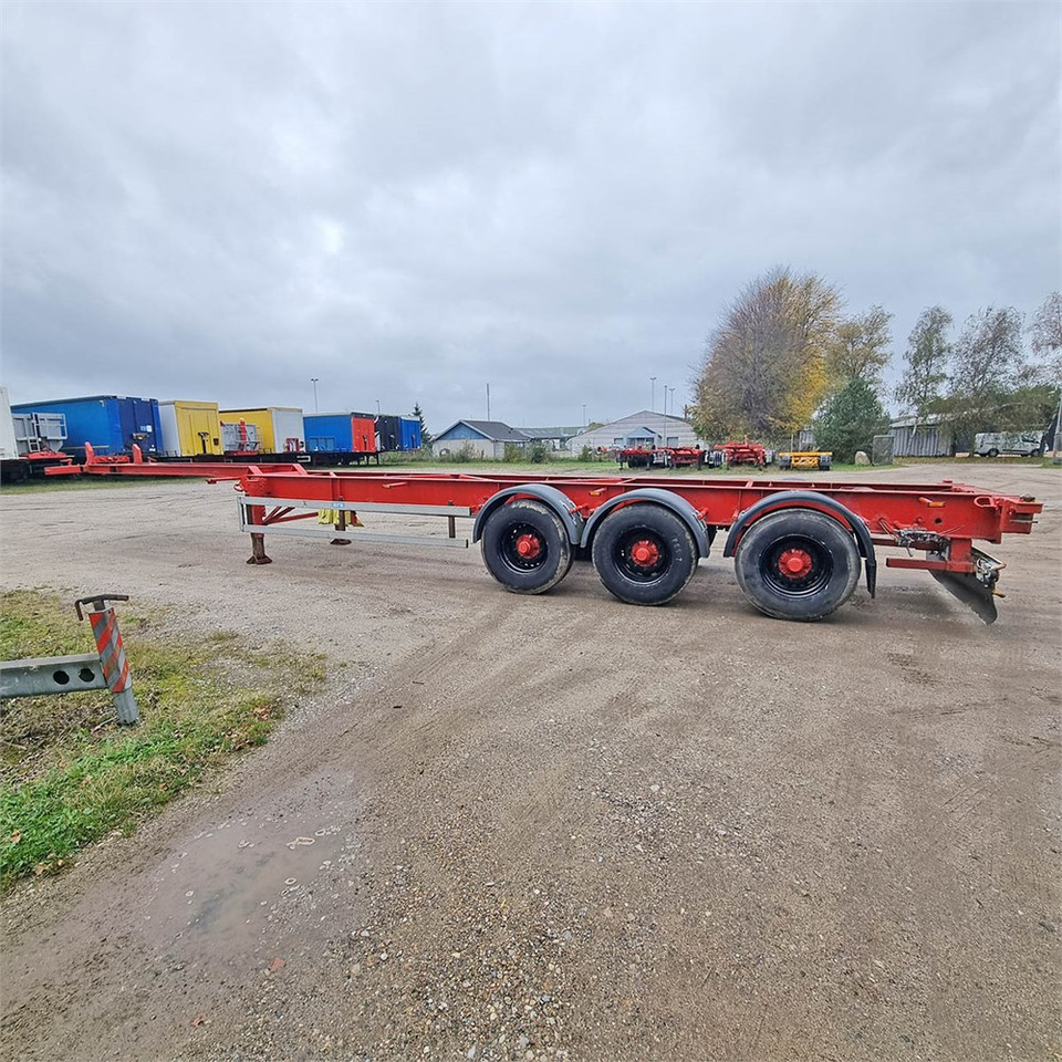 HFR Container chassis - Полуприцеп-контейнеровоз/ Сменный кузов: фото 2 HFR Container chassis - Полуприцеп-контейнеровоз/ Сменный кузов: фото 2