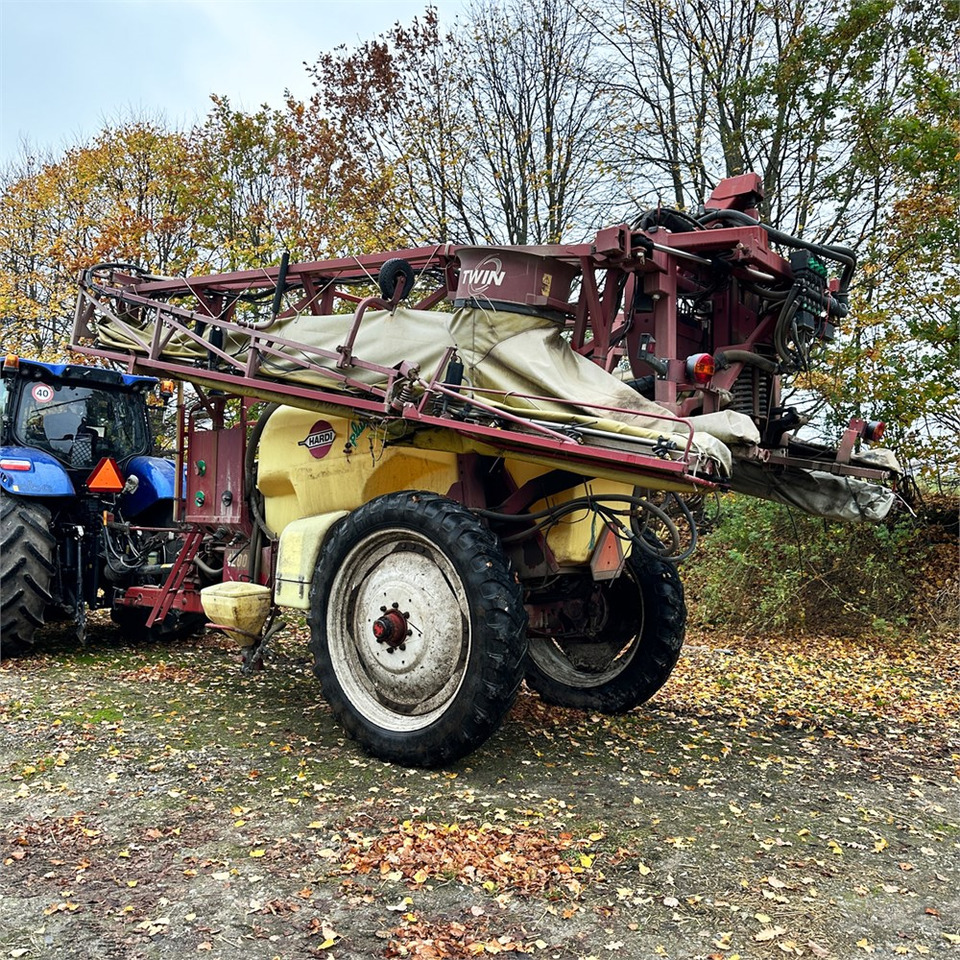 Hardi -Twin cm plus 32 - Опрыскиватель: фото 4 Hardi -Twin cm plus 32 - Опрыскиватель: фото 4