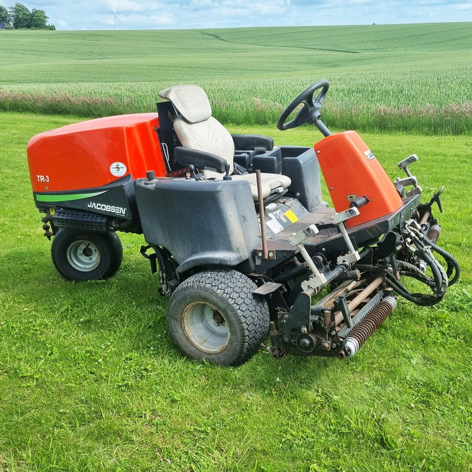 Jacobsen TR 3 - Газонокосилка: фото 1 Jacobsen TR 3 - Газонокосилка: фото 1