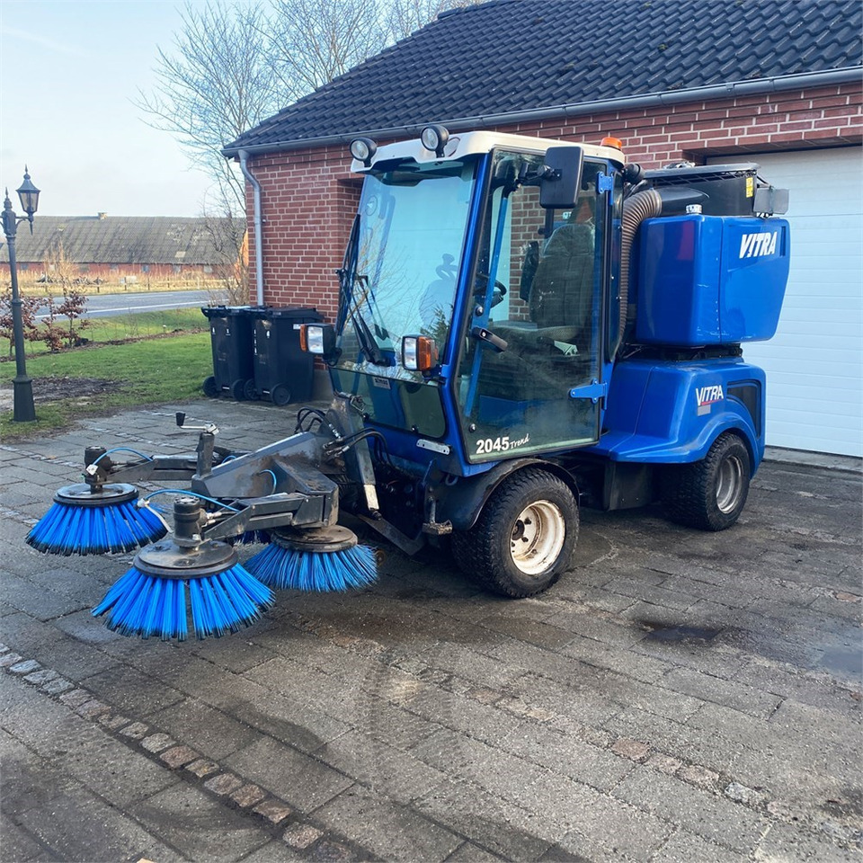 Vitra 2045 - Коммунальная/ Специальная техника: фото 1 Vitra 2045 - Коммунальная/ Специальная техника: фото 1