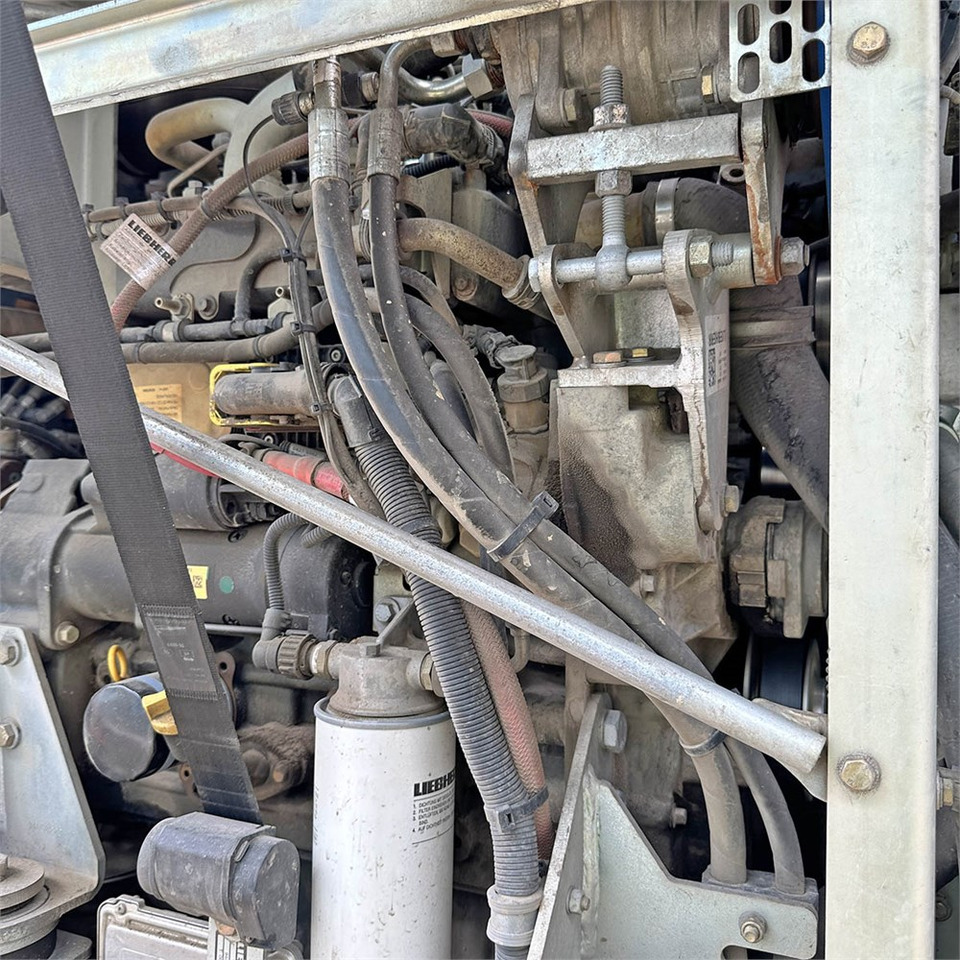 Liebherr R914 Compact Litronic в лизинг Liebherr R914 Compact Litronic: фото 27