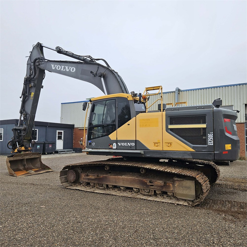 Volvo EC250 EL - Гусеничный экскаватор: фото 1 Volvo EC250 EL - Гусеничный экскаватор: фото 1