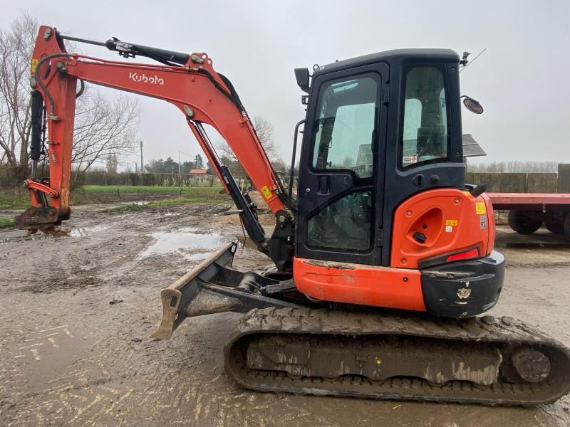 Kubota U 55-4 - Мини-экскаватор: фото 1 Kubota U 55-4 - Мини-экскаватор: фото 1