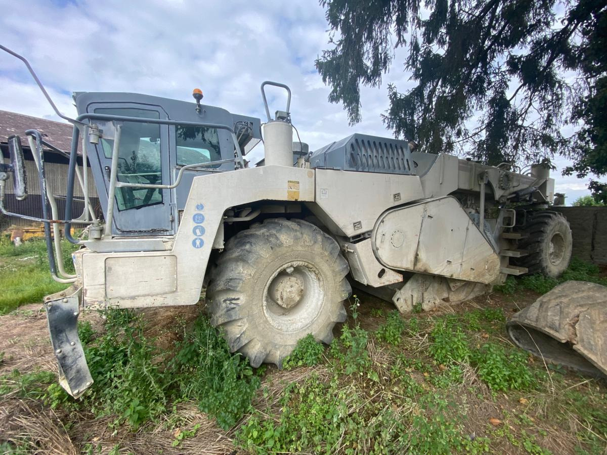 WIRTGEN WR 2400 - Стабилизатор грунта: фото 1