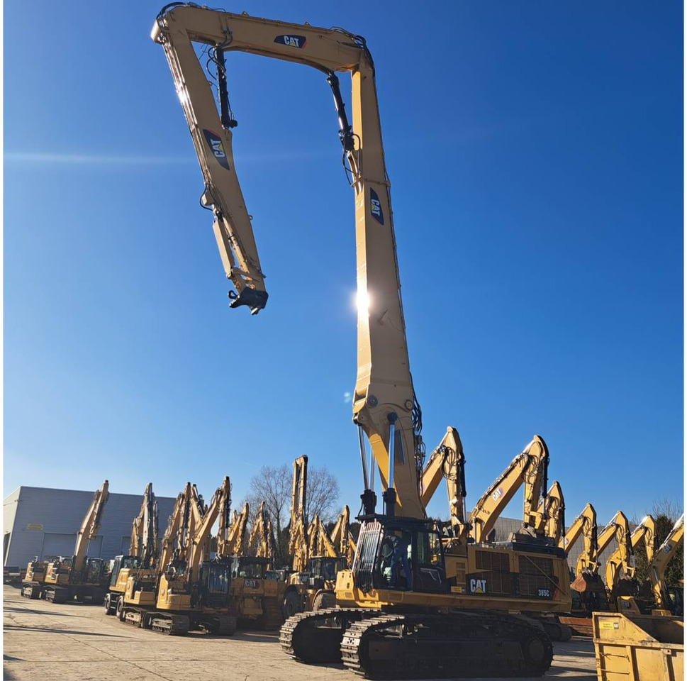 CAT 385C UHD - Экскаватор для демонтажных работ: фото 1 CAT 385C UHD - Экскаватор для демонтажных работ: фото 1