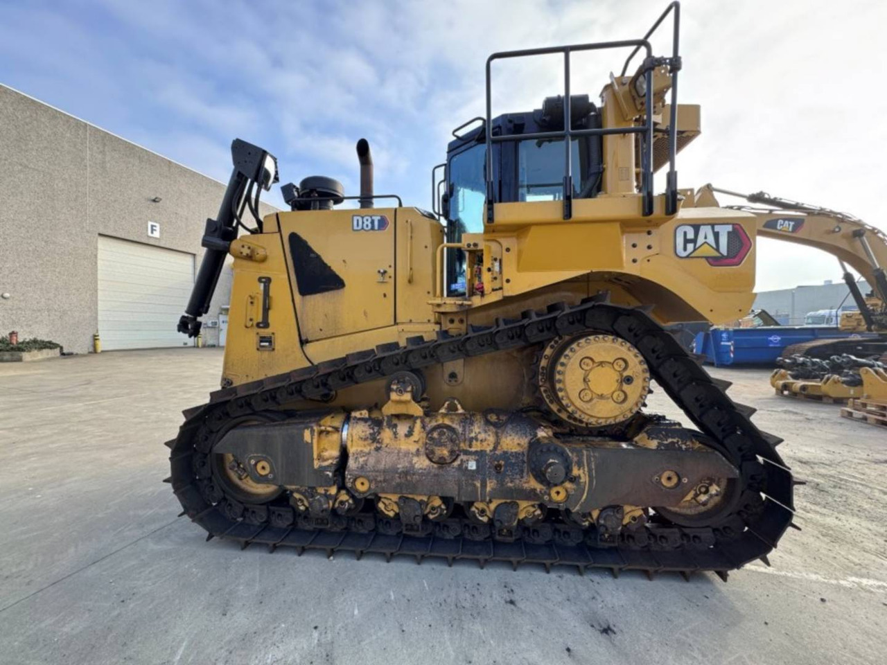 CAT D8T в лизинг CAT D8T: фото 11