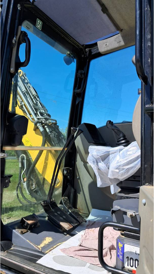 Гусеничный экскаватор YANMAR SV120: фото 11