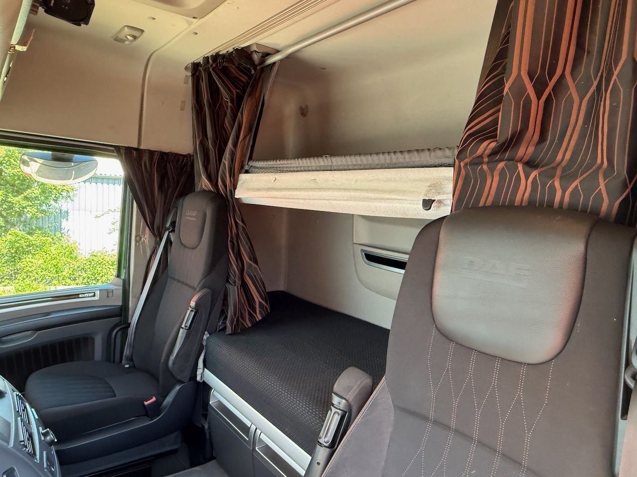 Тентованный грузовик DAF XF 480 Plane 6x2: фото 10