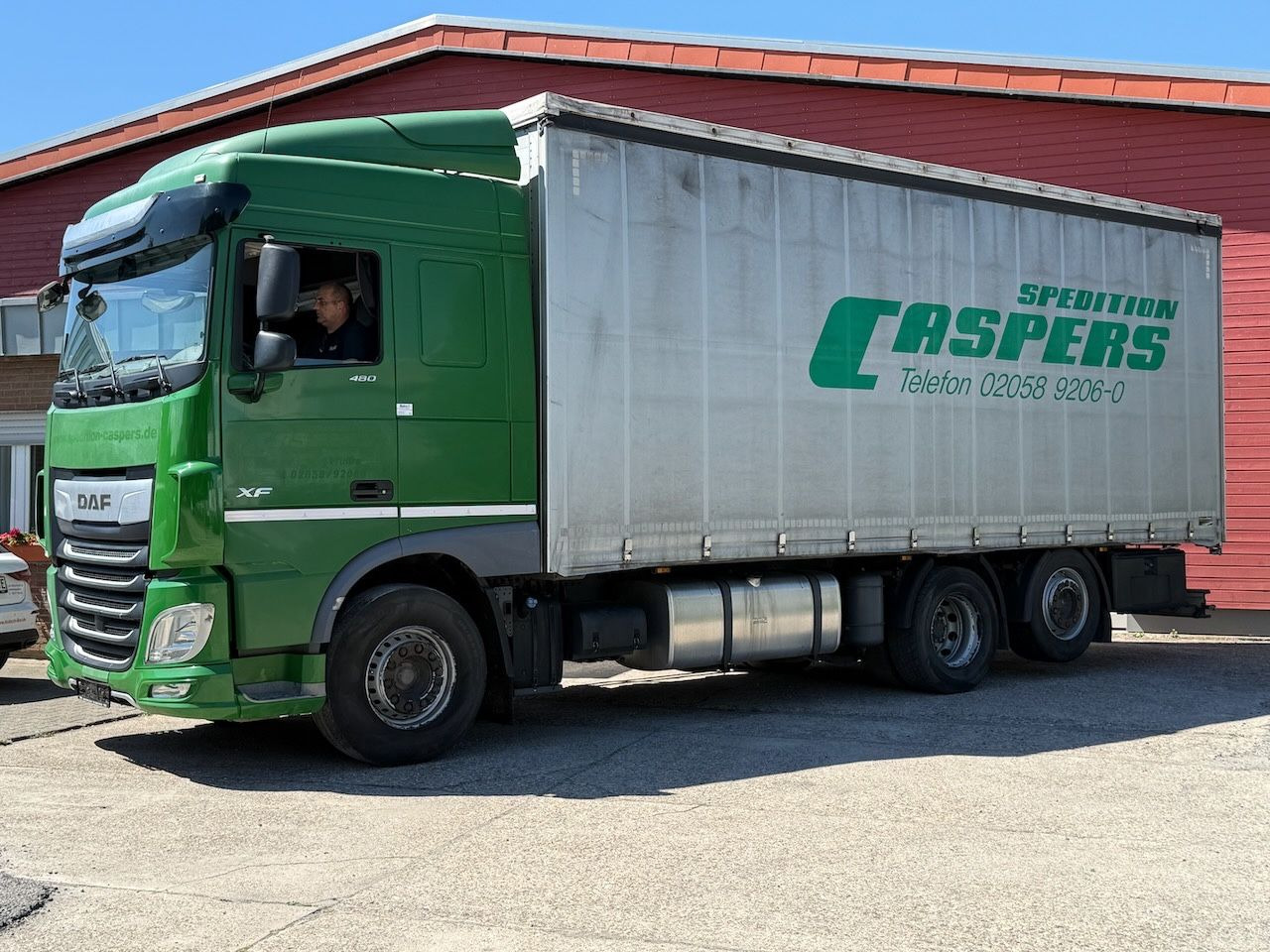 Тентованный грузовик DAF XF 480 Plane 6x2: фото 17