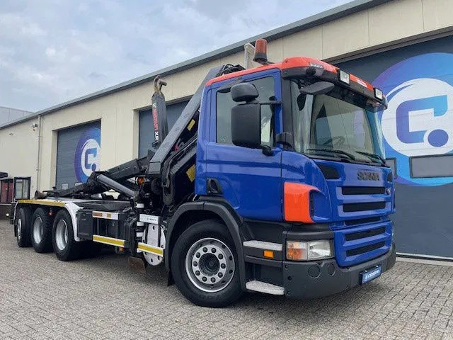 Scania P380 LB 8x4*4 HNA Euro 5 - HIAB 211 E-3 Hipro Crane with remote control + Multilift XR26S61 Hooklift - Year 2009 - Km 336.501 !! - Крюковой мультилифт, Автоманипулятор: фото 1 Scania P380 LB 8x4*4 HNA Euro 5 - HIAB 211 E-3 Hipro Crane with remote control + Multilift XR26S61 Hooklift - Year 2009 - Km 336.501 !! - Крюковой мультилифт, Автоманипулятор: фото 1