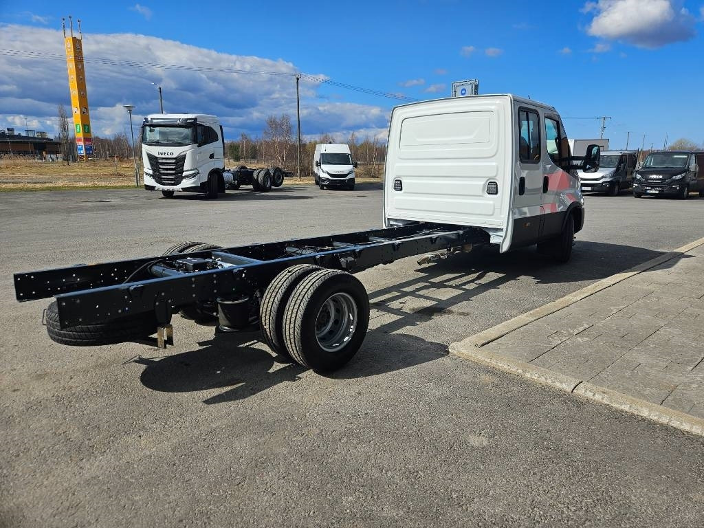 Iveco Daily 72C18A8 D Airpro 2+4 - Фургон: фото 3 Iveco Daily 72C18A8 D Airpro 2+4 - Фургон: фото 3