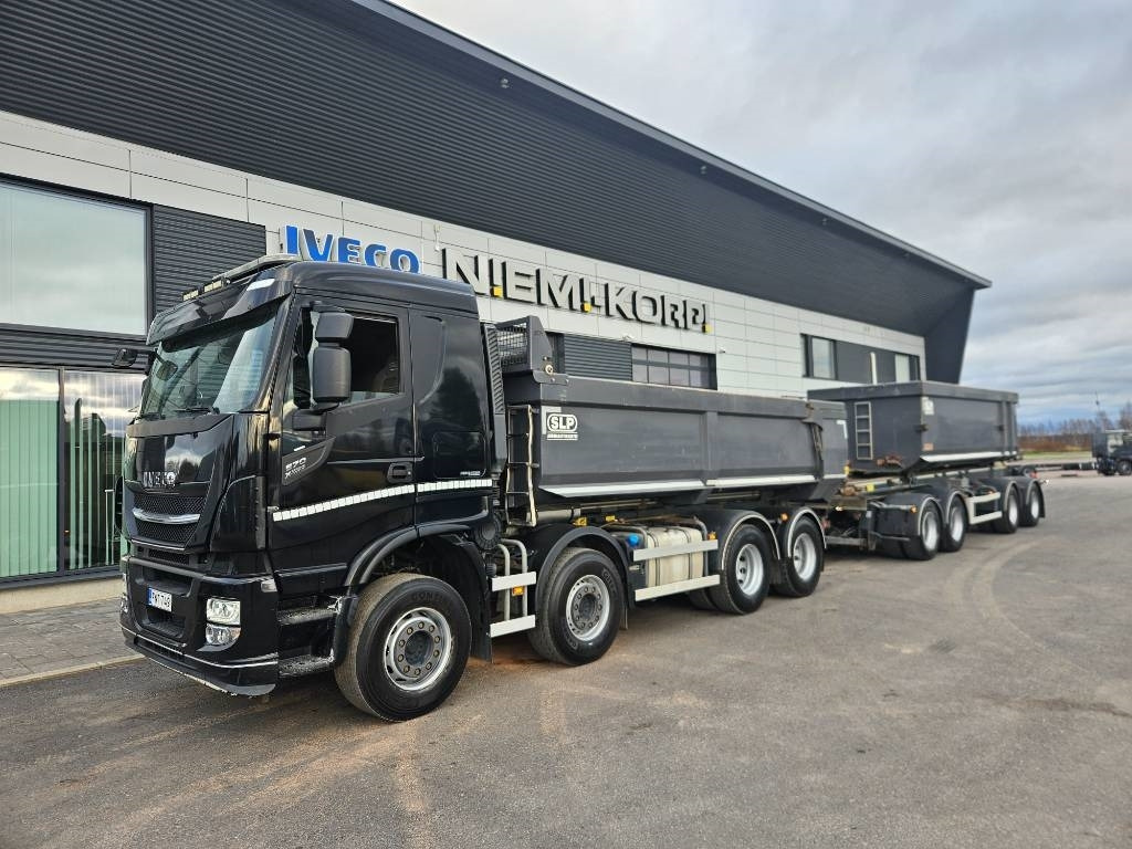 Iveco X-Way 8X4 +SLP 2+2 - Самосвал: фото 1 Iveco X-Way 8X4 +SLP 2+2 - Самосвал: фото 1