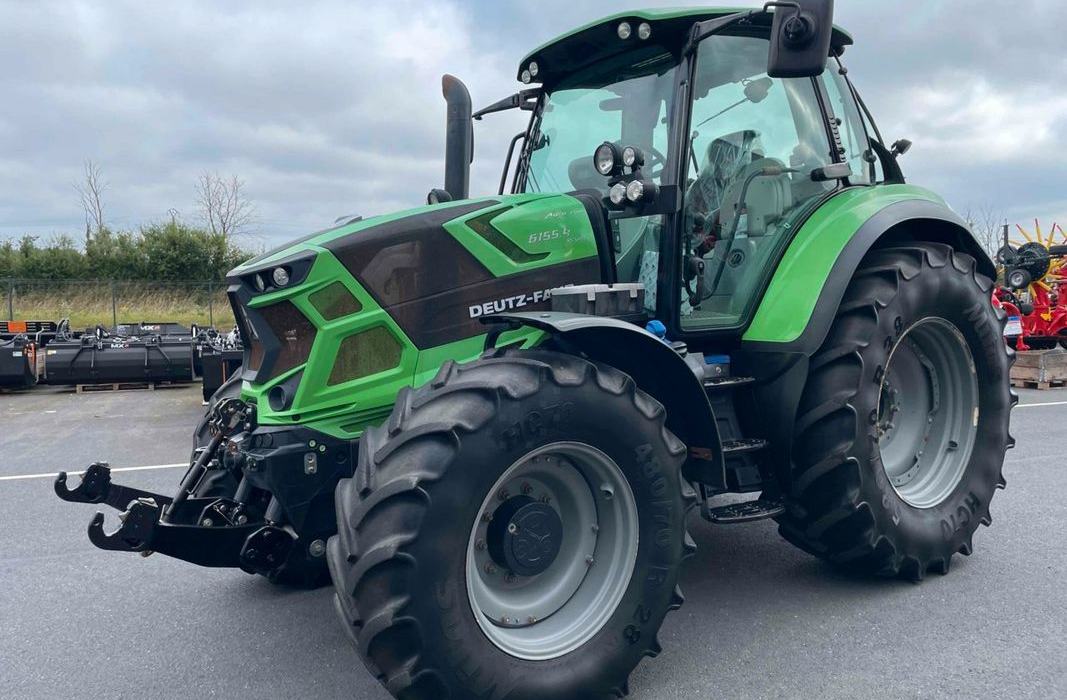 Deutz-Fahr 6155.4 RC SHIFT - Трактор: фото 1 Deutz-Fahr 6155.4 RC SHIFT - Трактор: фото 1