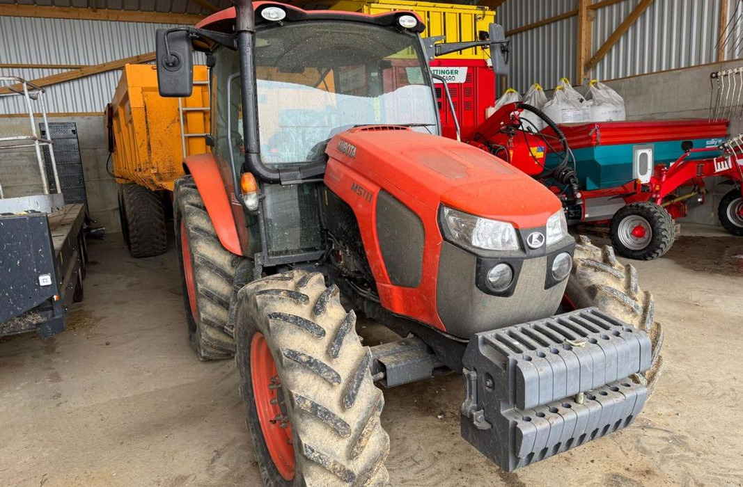 Kubota M5111 - Трактор: фото 1 Kubota M5111 - Трактор: фото 1