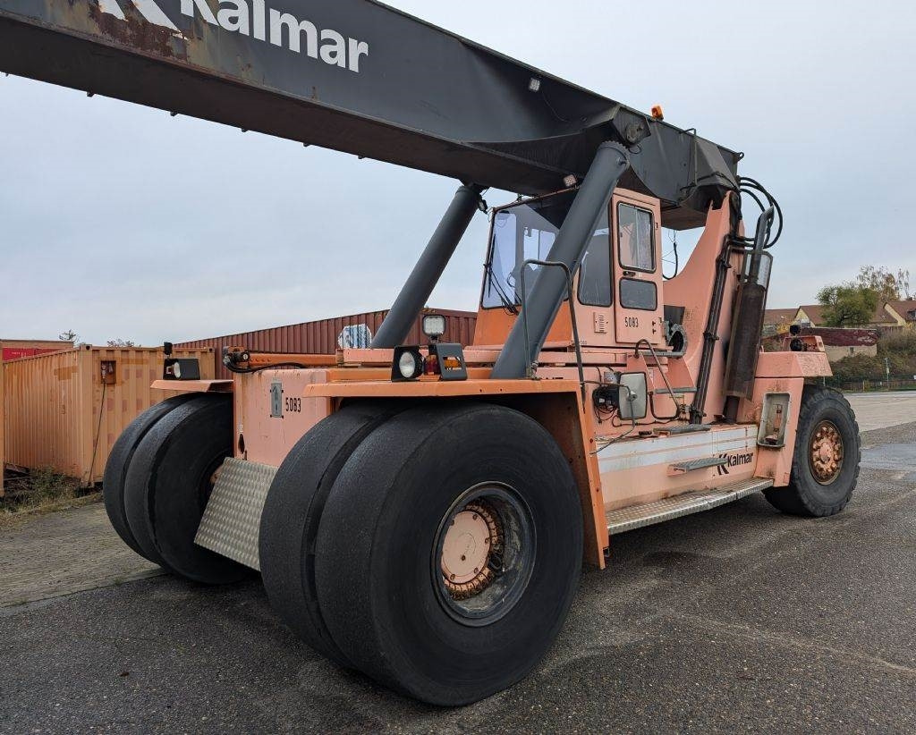 Kalmar DC4560RC4 - Ричстакер: фото 1 Kalmar DC4560RC4 - Ричстакер: фото 1